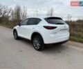 Білий Мазда СХ-5, об'ємом двигуна 2.49 л та пробігом 115 тис. км за 24500 $, фото 4 на Automoto.ua