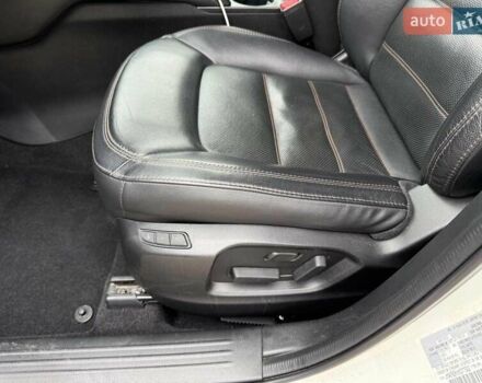 Білий Мазда СХ-5, об'ємом двигуна 2.49 л та пробігом 115 тис. км за 24500 $, фото 10 на Automoto.ua