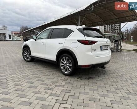 Білий Мазда СХ-5, об'ємом двигуна 2.49 л та пробігом 49 тис. км за 25950 $, фото 3 на Automoto.ua