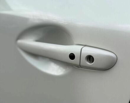 Білий Мазда СХ-5, об'ємом двигуна 2.5 л та пробігом 83 тис. км за 12000 $, фото 7 на Automoto.ua