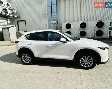 Белый Мазда СХ-5, объемом двигателя 2.49 л и пробегом 18 тыс. км за 21000 $, фото 10 на Automoto.ua