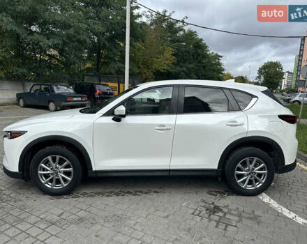 Белый Мазда СХ-5, объемом двигателя 2.49 л и пробегом 69 тыс. км за 22700 $, фото 3 на Automoto.ua