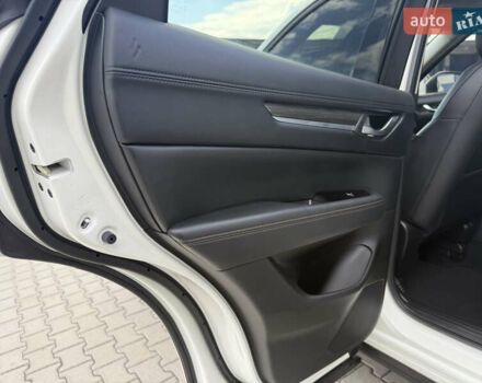 Білий Мазда СХ-5, об'ємом двигуна 2.5 л та пробігом 4 тис. км за 25999 $, фото 42 на Automoto.ua