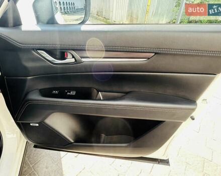 Белый Мазда СХ-5, объемом двигателя 2.49 л и пробегом 18 тыс. км за 21000 $, фото 28 на Automoto.ua