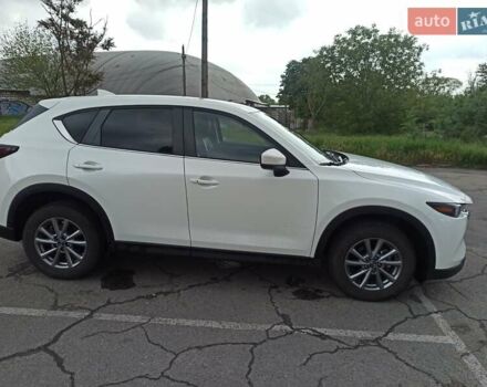 Белый Мазда СХ-5, объемом двигателя 2.49 л и пробегом 100 тыс. км за 23900 $, фото 10 на Automoto.ua