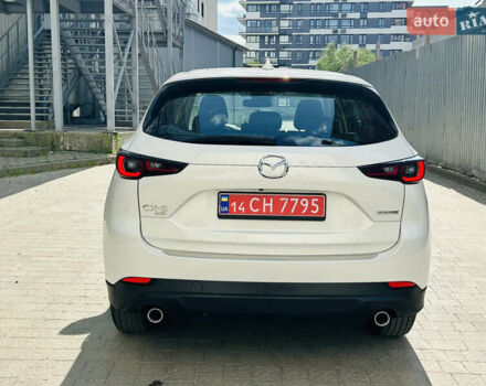 Белый Мазда СХ-5, объемом двигателя 2.49 л и пробегом 18 тыс. км за 21000 $, фото 6 на Automoto.ua