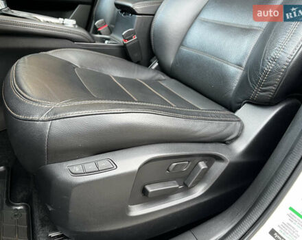 Белый Мазда СХ-5, объемом двигателя 2.5 л и пробегом 93 тыс. км за 23999 $, фото 30 на Automoto.ua