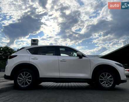 Белый Мазда СХ-5, объемом двигателя 2.49 л и пробегом 18 тыс. км за 24000 $, фото 2 на Automoto.ua