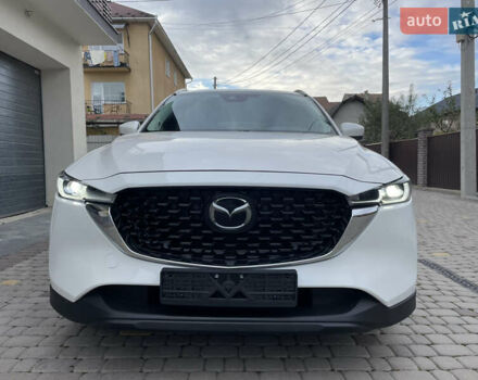 Белый Мазда СХ-5, объемом двигателя 2.5 л и пробегом 93 тыс. км за 23999 $, фото 1 на Automoto.ua