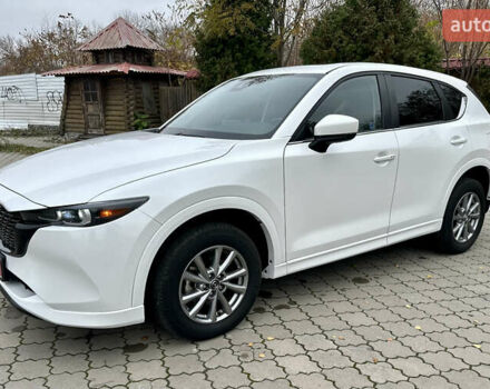 Белый Мазда СХ-5, объемом двигателя 2.5 л и пробегом 26 тыс. км за 23800 $, фото 5 на Automoto.ua