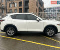 Білий Мазда СХ-5, об'ємом двигуна 2.49 л та пробігом 61 тис. км за 19999 $, фото 5 на Automoto.ua