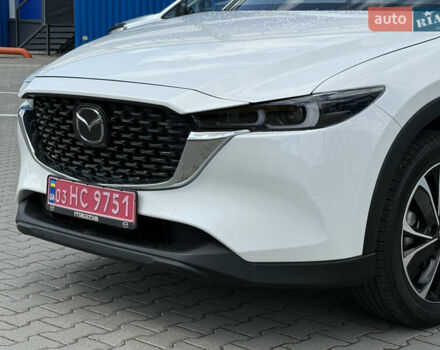 Білий Мазда СХ-5, об'ємом двигуна 2.5 л та пробігом 4 тис. км за 25999 $, фото 18 на Automoto.ua