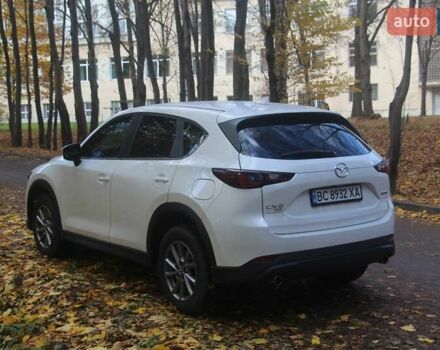 Білий Мазда СХ-5, об'ємом двигуна 2.49 л та пробігом 12 тис. км за 21700 $, фото 7 на Automoto.ua