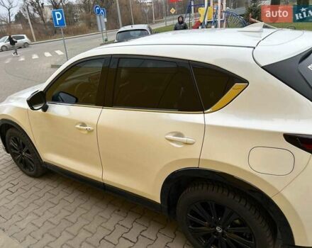 Білий Мазда СХ-5, об'ємом двигуна 2.49 л та пробігом 21 тис. км за 25800 $, фото 2 на Automoto.ua