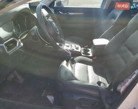 Білий Мазда СХ-5, об'ємом двигуна 2.49 л та пробігом 38 тис. км за 5000 $, фото 6 на Automoto.ua