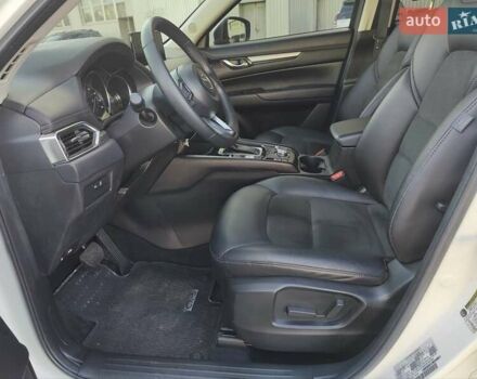 Белый Мазда СХ-5, объемом двигателя 2.49 л и пробегом 34 тыс. км за 23300 $, фото 6 на Automoto.ua