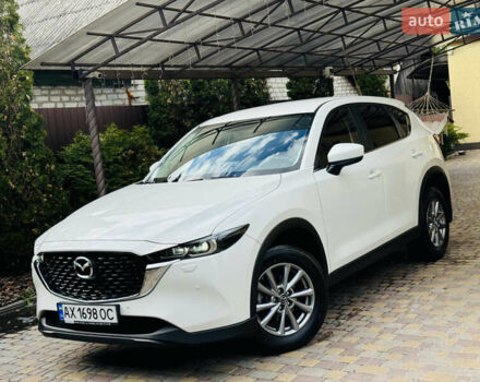 Белый Мазда СХ-5, объемом двигателя 2 л и пробегом 14 тыс. км за 27999 $, фото 42 на Automoto.ua