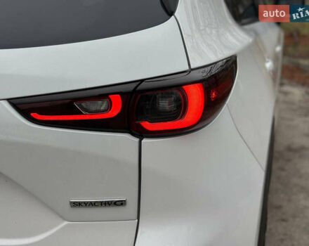 Белый Мазда СХ-5, объемом двигателя 2.5 л и пробегом 42 тыс. км за 22800 $, фото 51 на Automoto.ua