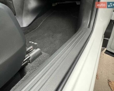 Белый Мазда СХ-5, объемом двигателя 2.49 л и пробегом 17 тыс. км за 25950 $, фото 66 на Automoto.ua