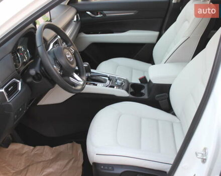 Белый Мазда СХ-5, объемом двигателя 2.49 л и пробегом 41 тыс. км за 28999 $, фото 30 на Automoto.ua