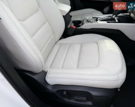 Белый Мазда СХ-5, объемом двигателя 2.49 л и пробегом 12 тыс. км за 26900 $, фото 33 на Automoto.ua