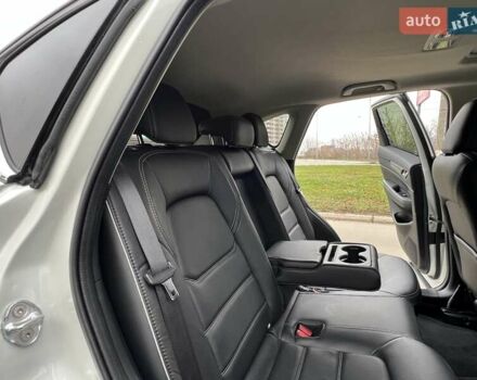 Белый Мазда СХ-5, объемом двигателя 2.49 л и пробегом 17 тыс. км за 25950 $, фото 38 на Automoto.ua