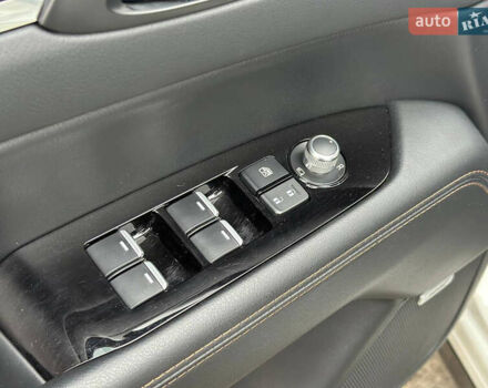 Белый Мазда СХ-5, объемом двигателя 2.5 л и пробегом 42 тыс. км за 22800 $, фото 10 на Automoto.ua