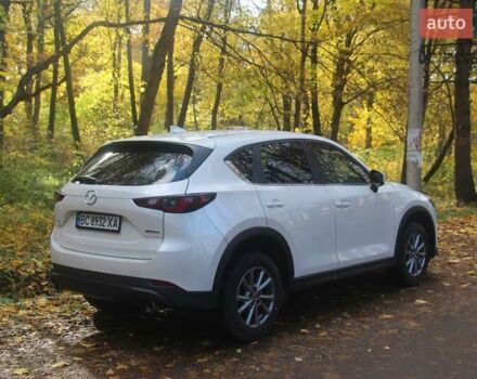 Білий Мазда СХ-5, об'ємом двигуна 2.49 л та пробігом 12 тис. км за 21700 $, фото 5 на Automoto.ua