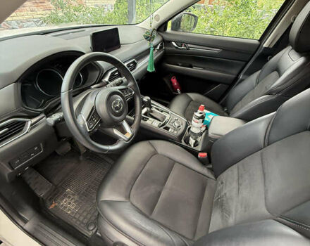 Белый Мазда СХ-5, объемом двигателя 2.49 л и пробегом 28 тыс. км за 31999 $, фото 4 на Automoto.ua