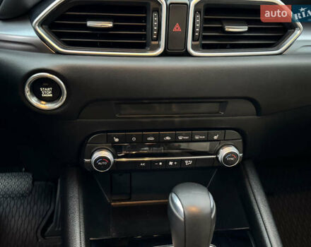 Мазда СХ-5 2023 в Полтаве на Automoto.ua Белый Мазда СХ-5, объемом двигателя 2.49 л и пробегом 30 тыс. км за 23500 $, фото 28 на Automoto.ua