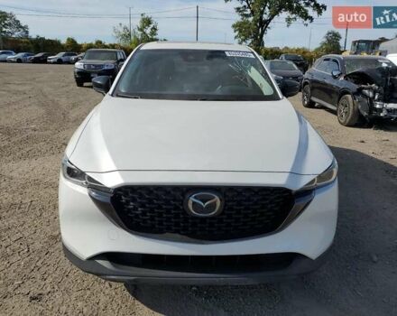 Білий Мазда СХ-5, об'ємом двигуна 2.49 л та пробігом 38 тис. км за 5000 $, фото 4 на Automoto.ua