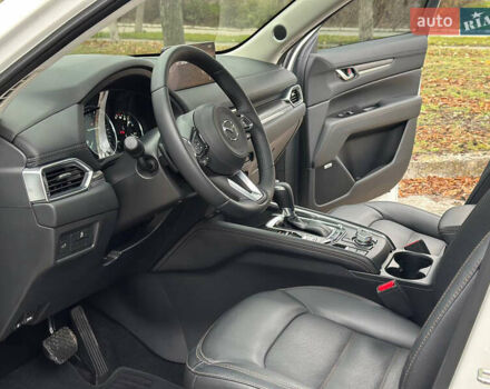 Белый Мазда СХ-5, объемом двигателя 2.5 л и пробегом 42 тыс. км за 22800 $, фото 6 на Automoto.ua