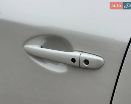 Белый Мазда СХ-5, объемом двигателя 2.5 л и пробегом 42 тыс. км за 22800 $, фото 42 на Automoto.ua