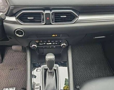 Белый Мазда СХ-5, объемом двигателя 0 л и пробегом 15 тыс. км за 22500 $, фото 5 на Automoto.ua