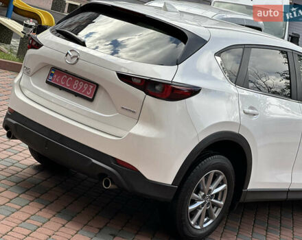 Білий Мазда СХ-5, об'ємом двигуна 2 л та пробігом 33 тис. км за 25650 $, фото 32 на Automoto.ua