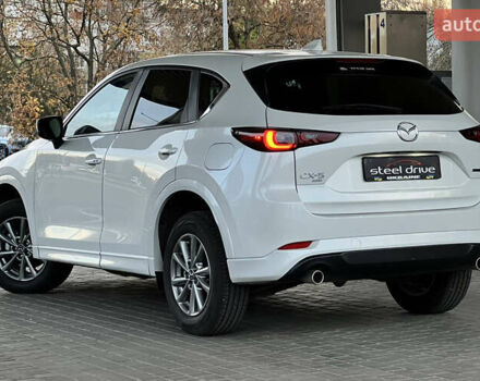 Белый Мазда СХ-5, объемом двигателя 2.49 л и пробегом 4 тыс. км за 26699 $, фото 3 на Automoto.ua
