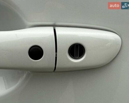 Білий Мазда СХ-5, об'ємом двигуна 2.49 л та пробігом 15 тис. км за 29999 $, фото 9 на Automoto.ua