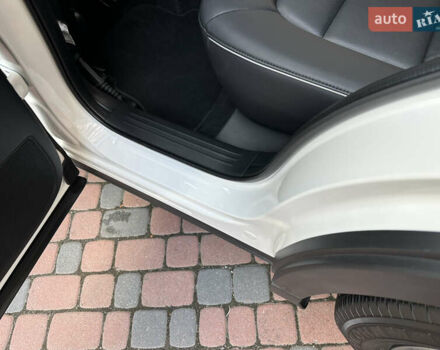 Білий Мазда СХ-5, об'ємом двигуна 2 л та пробігом 33 тис. км за 25650 $, фото 165 на Automoto.ua