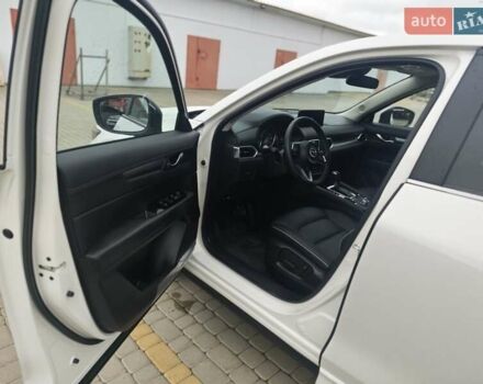 Белый Мазда СХ-5, объемом двигателя 2.49 л и пробегом 6 тыс. км за 26800 $, фото 7 на Automoto.ua