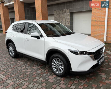 Белый Мазда СХ-5, объемом двигателя 2 л и пробегом 25 тыс. км за 30400 $, фото 2 на Automoto.ua
