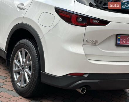 Білий Мазда СХ-5, об'ємом двигуна 2 л та пробігом 33 тис. км за 25650 $, фото 40 на Automoto.ua