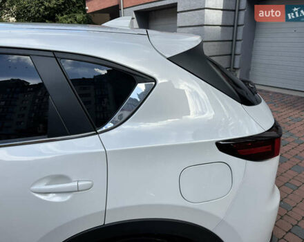 Білий Мазда СХ-5, об'ємом двигуна 2 л та пробігом 33 тис. км за 25650 $, фото 93 на Automoto.ua