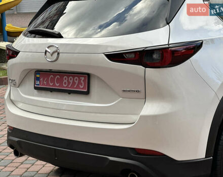 Білий Мазда СХ-5, об'ємом двигуна 2 л та пробігом 33 тис. км за 25650 $, фото 36 на Automoto.ua