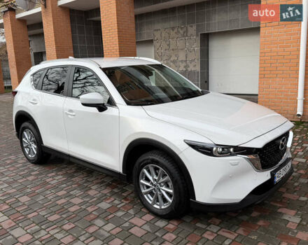 Белый Мазда СХ-5, объемом двигателя 2 л и пробегом 25 тыс. км за 30400 $, фото 12 на Automoto.ua
