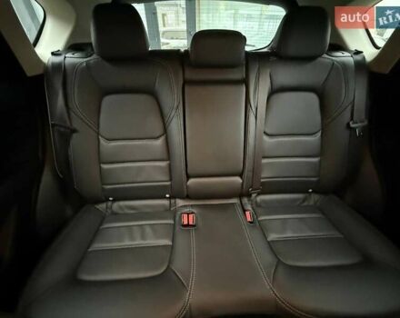 Білий Мазда СХ-5, об'ємом двигуна 2.49 л та пробігом 15 тис. км за 29999 $, фото 23 на Automoto.ua