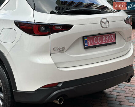 Білий Мазда СХ-5, об'ємом двигуна 2 л та пробігом 33 тис. км за 25650 $, фото 39 на Automoto.ua