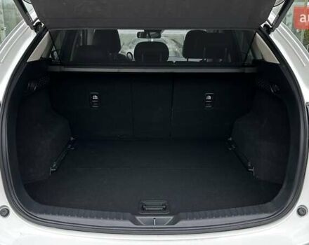 Белый Мазда СХ-5, объемом двигателя 2.49 л и пробегом 27 тыс. км за 32537 $, фото 9 на Automoto.ua