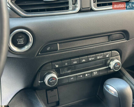 Білий Мазда СХ-5, об'ємом двигуна 2 л та пробігом 33 тис. км за 25650 $, фото 109 на Automoto.ua