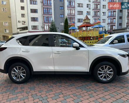 Білий Мазда СХ-5, об'ємом двигуна 2 л та пробігом 33 тис. км за 25650 $, фото 84 на Automoto.ua