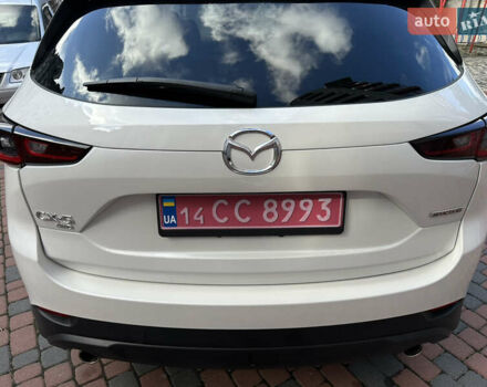 Білий Мазда СХ-5, об'ємом двигуна 2 л та пробігом 33 тис. км за 25650 $, фото 94 на Automoto.ua
